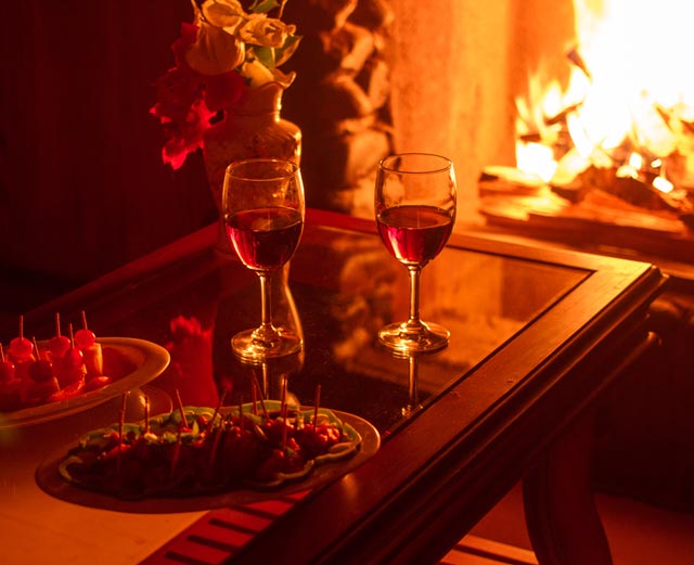 Misty Woods Resort | Fairy Tale Cottages | Food & Drinks | Romantic Dinner Area